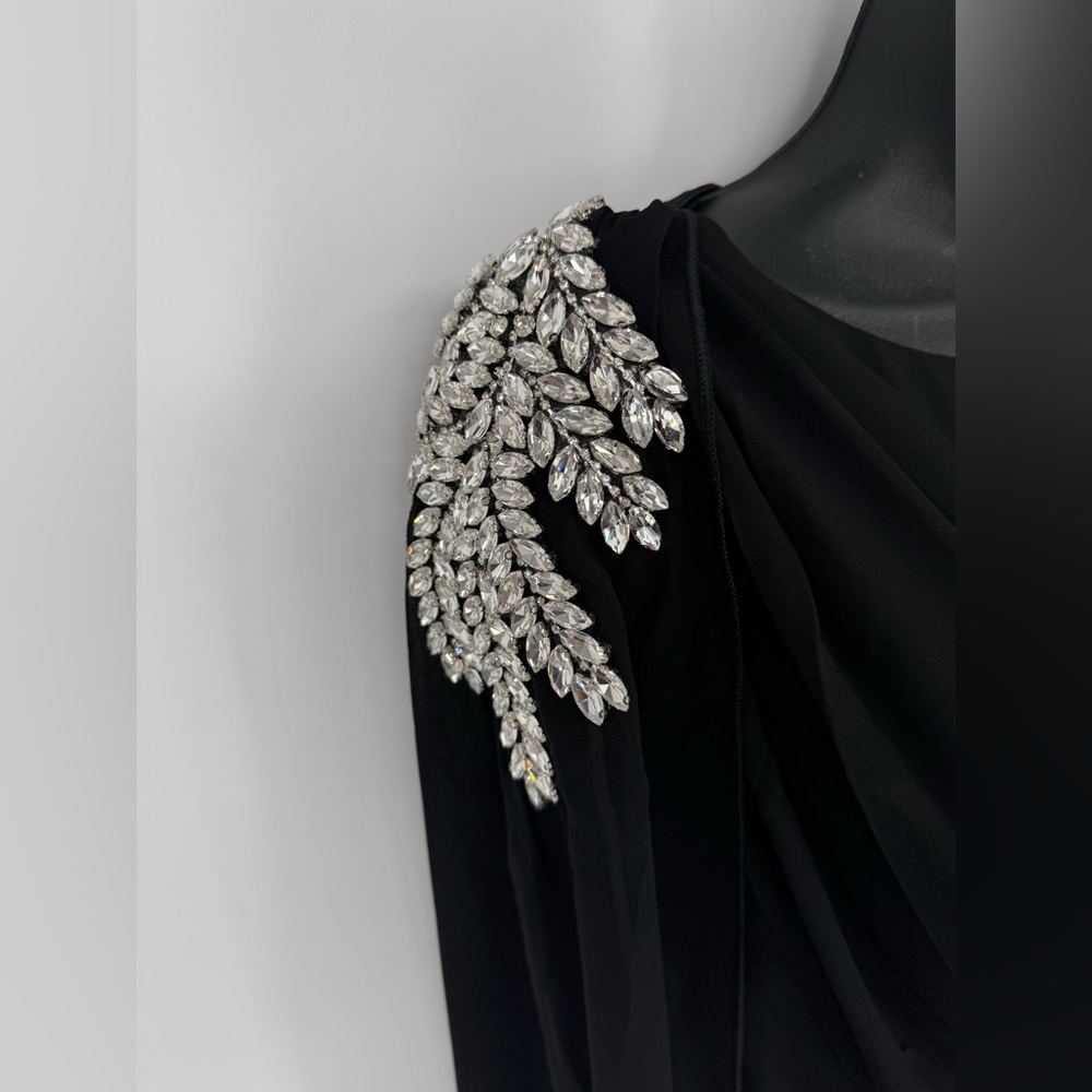NWOT Elegant Black Evening Gown Rhinestones Cape Sleeves Size Small - Picture 6 of 17